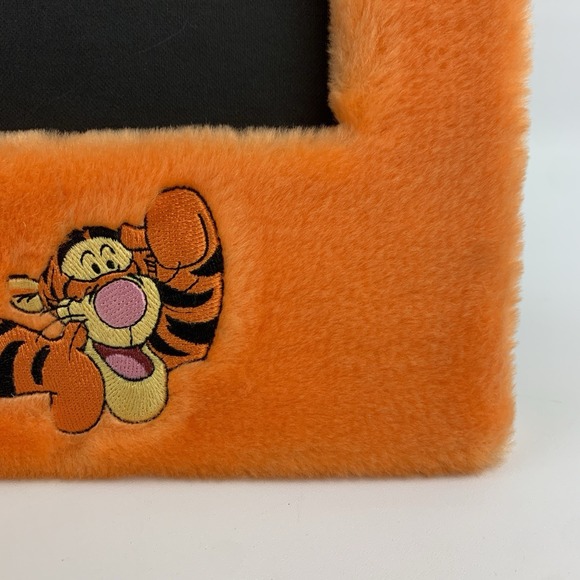 Disney Tigger Orange Fuzzy Furry Plush 4"x6" Photo Picture Frame - Picture 9 of 16